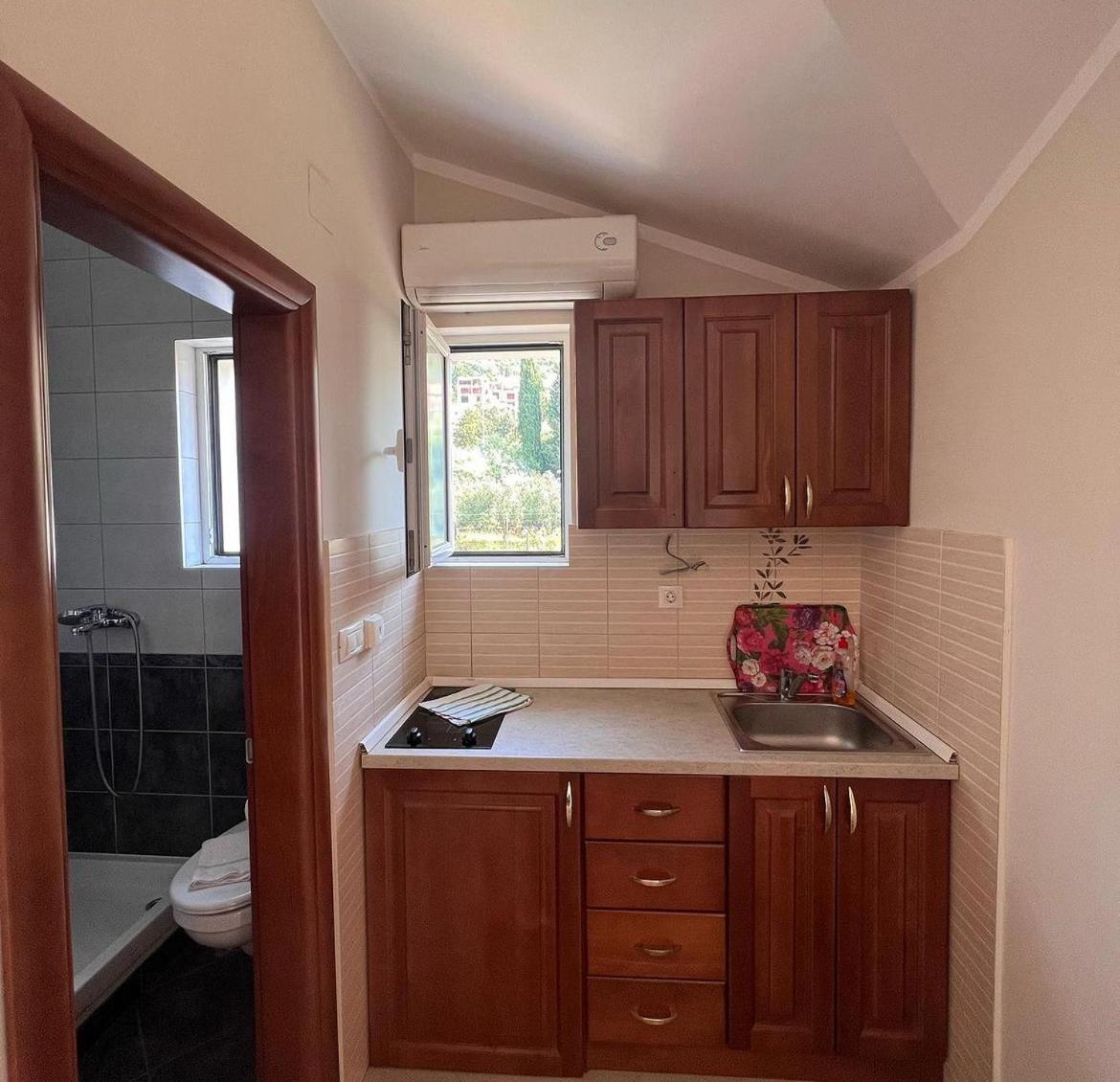 Apartmani Krivokapic Herceg Novi Esterno foto